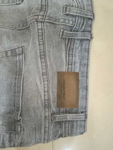 Distressed Gray Skinny Jeans