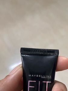 Maybelline Fit Me Dewy + Smooth Primer