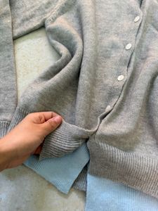 Cute layered Cardigan 🤌🏻😭