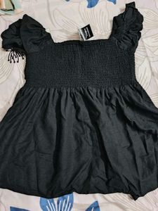 Black Ruffled Top