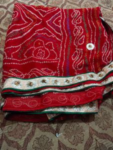Red Chunri Sareee