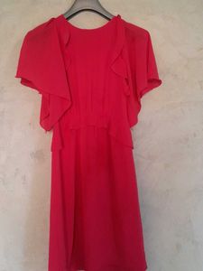 Trendy Back Open Ruffle Dress - Stylish & Elegant"