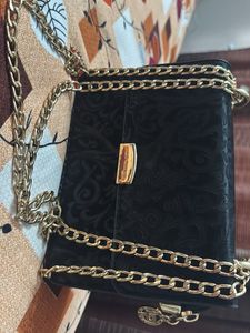 Black & Gold Chain Handbag