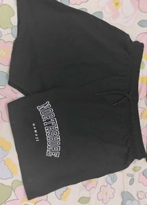 Combo Of Top N Half Pants🐈‍⬛(N Cap Too)