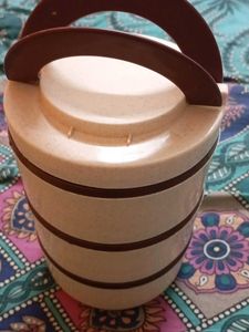 Gently Used Lunch Boxes