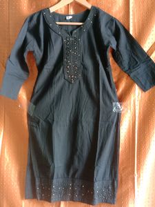 Black Kurti