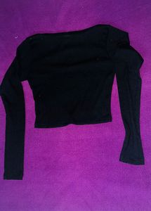 Black Ribbed Long Sleeve Crop Top