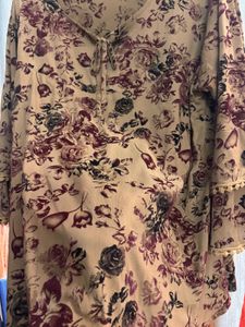 Floral Print Tie-Neck Top