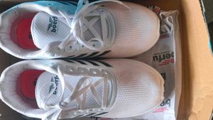 Boerfu White Running Shoes