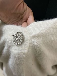 H&amp;M Pintresty 🌸Fluffy White Cardigan