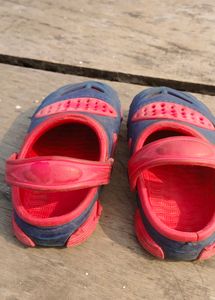Kids Unisex Crocs, Flipflop, Clogs