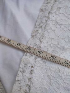 HOLLISTER White Lace Dress
