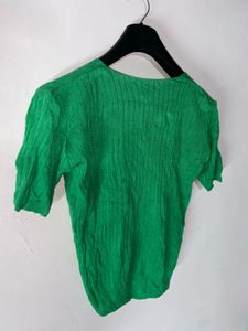 Green Knit V-Neck Tee‼️