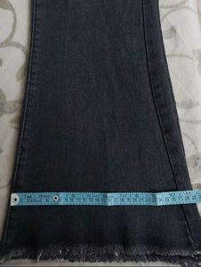 URBANIC HEAVY DISTRESSED BOOTCUT BLACK JEANS