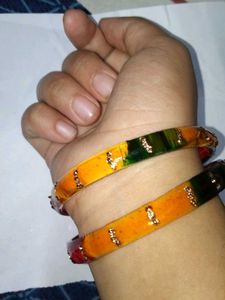 Multicolour Glass Bangles