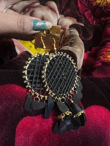 Stylish Black Dangle Earrings