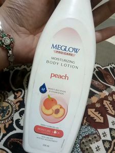 Meglow Moisturizing Body Lotion