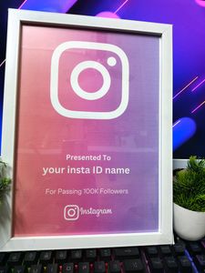 Instagram Customizable Play Button White Frame
