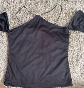Cut out, black top, size Xxs-M