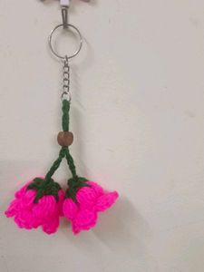 crochet 🌹 keychain