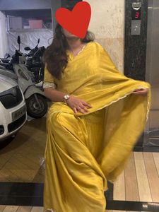 Saree With Readymade Blouse