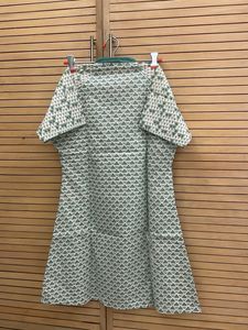 Patterned Green Tunic ( New, Unused)