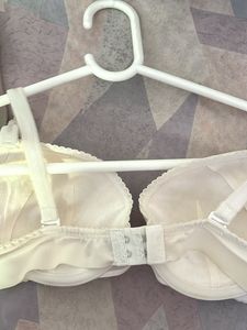 Lace Detail Bra