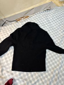 Black Ribbed Zip-Up Top