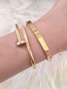 Gold Nail Bangle combo