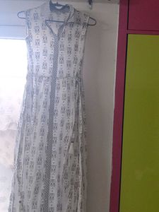Printed Sleeveless Dress