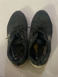 Black Sneakers