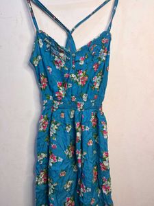 Cute Floral Printed Middie