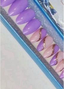 Presson Nails