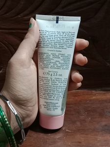 Oriflame Glow Assential Mask&amp;scrub With Vitamine E