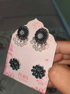 FUBS Earrings Set