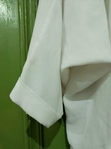 White 🤍 Shirt