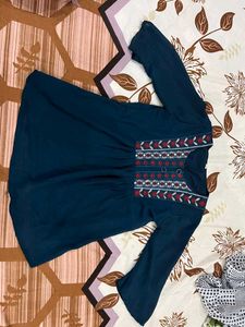 Women Short Kurti Top