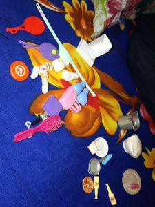Vintage Barbie Accessories Lot 29 Peice