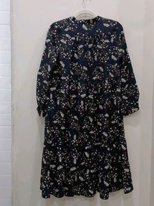 Women&#39;s Navy Blue Floral Print Midi Dress,
