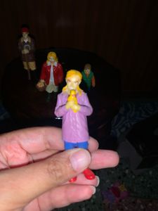 Saleee!!Miniature Family Showpiece