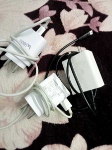 3 Mobile Charger Bundle And Original