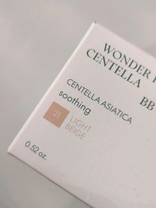 Purito Wonder Relief Centella BB Cushion Foundation With Extra Refill ~ (Sealed Pack, Shade Light Beige)