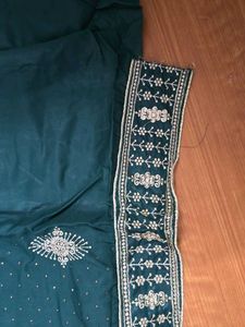 Embroidered Green Kurta Set Unitech