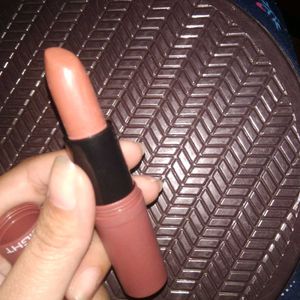 Lipstick combo and one lip oil free