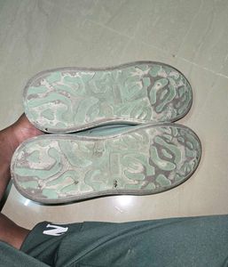 Zudio Sneakers