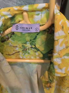 Chique Yellow Floral Shirt L Size