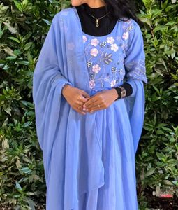 Women Ethnic Gown Set 🌸