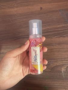 Layer&#39;r Wottagirl Body Mist
