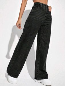 Charcoal straight fit denim 💕