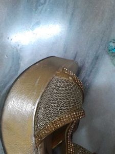 Gold Heels Wedges